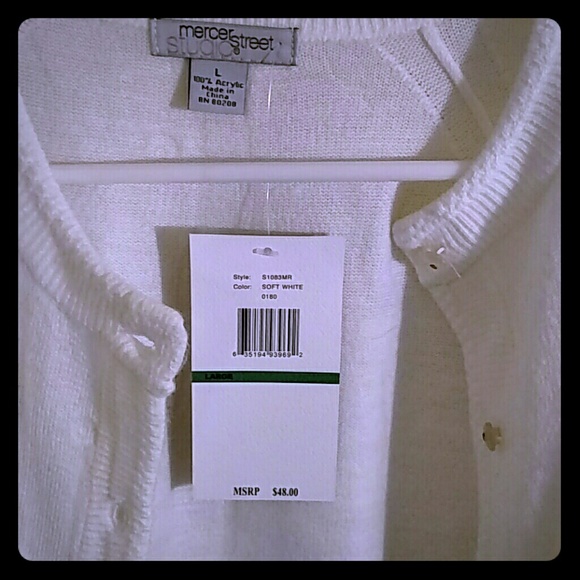 NWT Off white cardigan - Picture 3 of 4